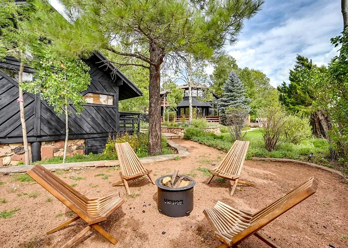 Pet-friendly W/ Patio Apartment Flagstaff