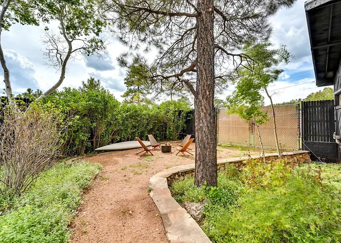 Pet-friendly W/ Patio